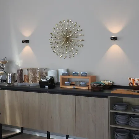 Arthotel Ana Aura מלון 3*