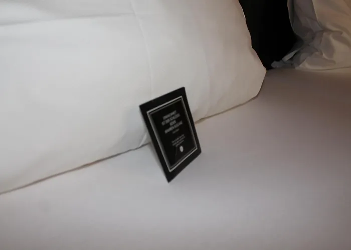 Отель Arthotel Ana Aura 3*