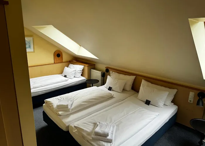 Отель Arthotel Ana Aura 3*