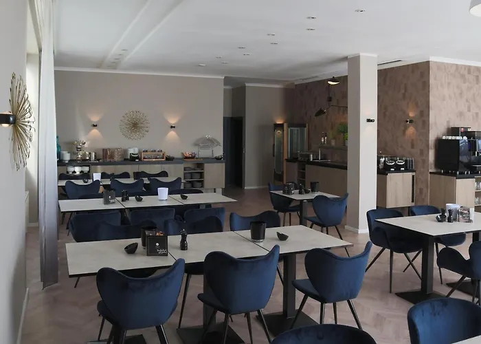 Отель Arthotel Ana Aura Aystetten